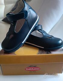 Balducci scarpe bimbo nr.24 NUOVE 