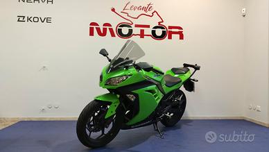 Kawasaki Ninja 300 -