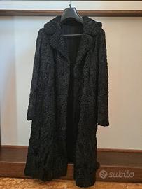 cappotto lungo astrakan 