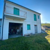 Fabbricato con campagna con Oliveto rif.892