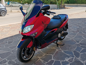 Yamaha tmax
