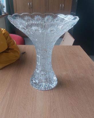 vaso in cristallo di Boemia
