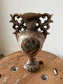 Vado di porcellana di capodimonte molto vintage