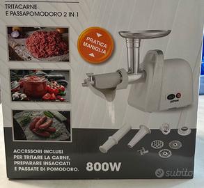 Tritacarne e passapomodoro in acciaio come nuovo