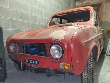 Renault 4 da restaurare