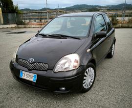 Toyota Yaris 1.3i 16V cat 3 porte Sol