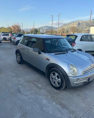 Mini 1.4 tdi One D Adatta a neopatentati