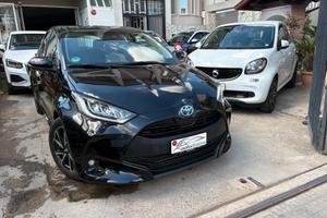 Toyota Yaris 1.5 Hybrid 5 porte Lounge design