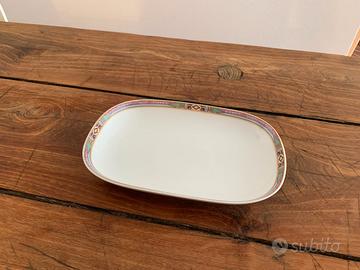 Vassoio di piccola dimensione in porcellana, nuovo