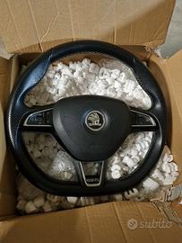 Volante Skoda VRS originale con airbag e comandi