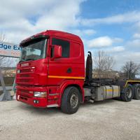 SCANIA 144R 460 scarrabile 3 assi euro5