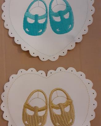 Scarpine ricamate su toppa 