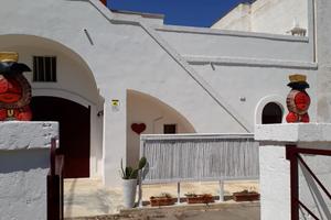 Art resort montalbano appartamenti a 3 km. Spiagge