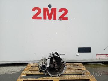CAMBIO MANUALE COMPLETO VOLKSWAGEN Passat Serie (A