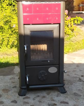 stufa a legna Nordica Dorella L8