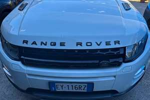 Land Rover Range Evoque 2.2 TD4 5p. British Editio