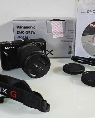 Panasonic Lumix DMC-GF2 + Obiettivo 14-42mm