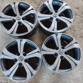 Cerchi per Nissan Pulsar 