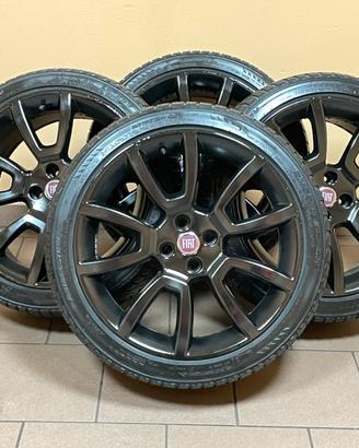 Cerchi in lega R18 GLOSS BLACK