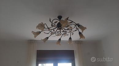 Lampadario Floreale  a 8 Luci in Ferro Battuto