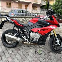 BMW S 1000 XR .