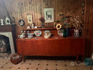 Credenza bassa vintage in legno , stle anni 50-60