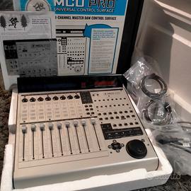 MACKIE UNIVERSAL CONTROL MCU PRO