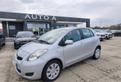 TOYOTA Yaris 1.0 5p. Sol