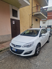 Opel Astra j hatchback