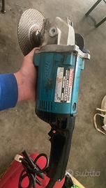 Flessibile makita 2000w