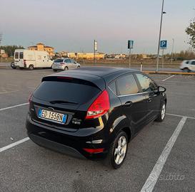 Ford fiesta 1.6 TDCI 95 CV titanium 70 kw 2011