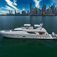Ferretti 810 fly