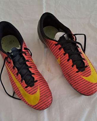 Scarpe calcio*