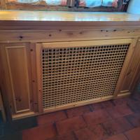 mobile copri termosifoni fatti in legno copritermo