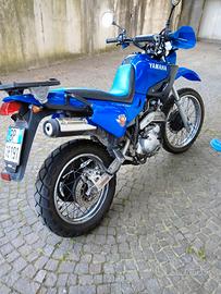 YAMAHA XT 600 E del 2002