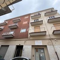 4 LOCALI A GIOIA DEL COLLE