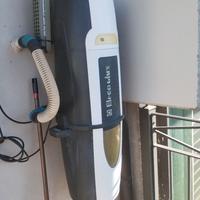 Macchina aspirapolvere 