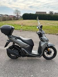 Scooter 125 Voge SR16