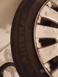 Set 4 gomme estive 205/55/r16  con cerchio