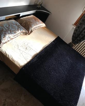 Grande stanza con bagno e balcone privato