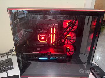 Pc gaming TOP di gamma 5070ti 9800x3d trattabile