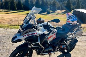 stupenda BMW R 1200GS ADVENTURE