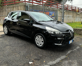Clio 1 2bz PERFETTA NEOPATENTATI