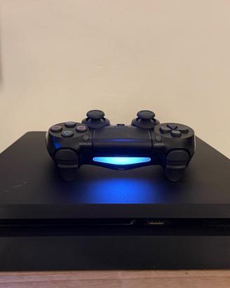 Ps4 slim 500 GB + red dead redemption