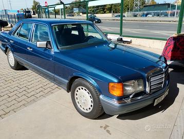 Mercedes 560 SE