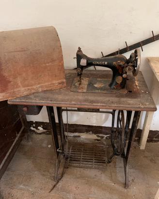 Macchina da cucire epoca Singer