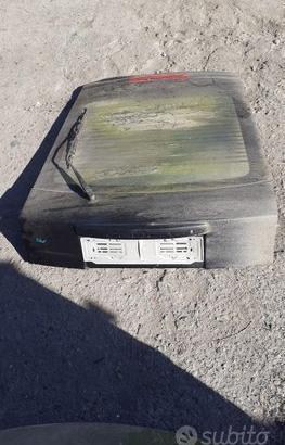 Toyota Celica - portellone posteriore del 2004