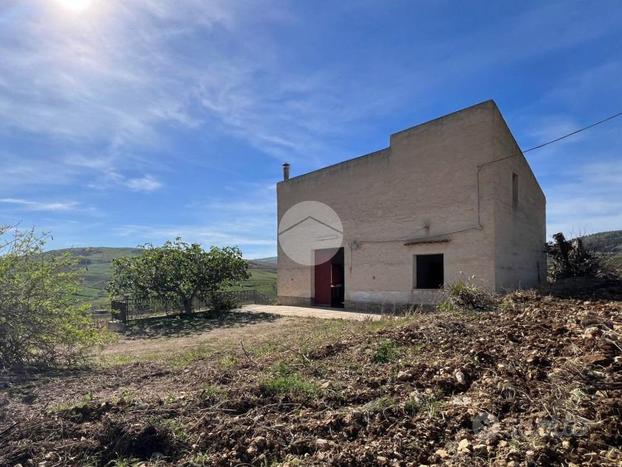 RUSTICO A CASTELLAMMARE DEL GOLFO