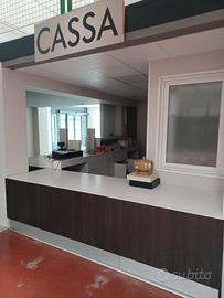 Banco Cassa in laminato