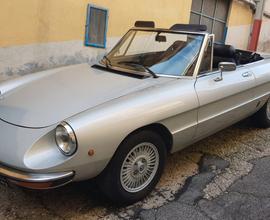 ALFA ROMEO Spider Duetto 2000 Veloce 1981